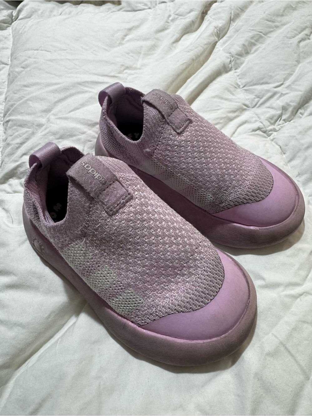 adidas bubble comfy Kids Slip-On Knit Sneakers
